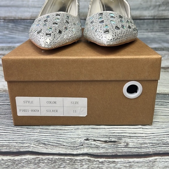 OMINE Women’s Pointed Toe Heels – Silver Rhinestone Embellished – Size 11 - Picture 7 of 11